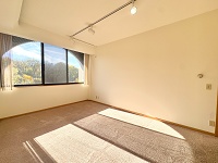 Shorewood Apartments