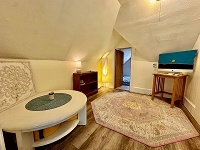 302 Van Deusen Street - 1 Bedroom