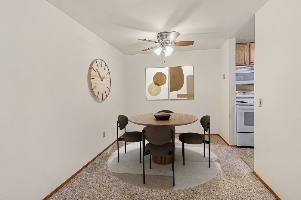 2BR/1BA - Dining Area