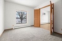 Monona Lakeview - 2 Bedroom - Riviera