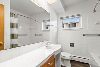 Monona Lakeview - 2 Bedroom - Surf & Sand