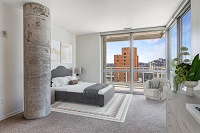 Ovation 309 - 10th Floor - 1BD + Den/1BA