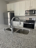 Avenue Square Apartments