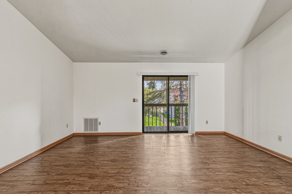 2 BR Upper - Living Room
