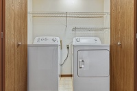 Seminole Valley - 2 BR Upper - Laundry