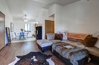 Seminole Valley - 2 BR Upper - Living Room