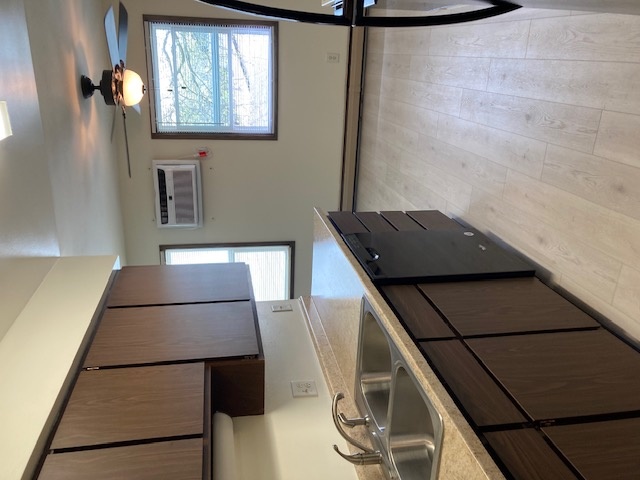 2 Bedroom