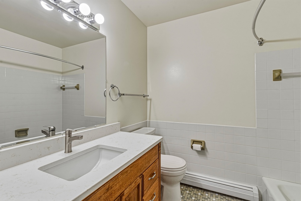 2 BR 2nd Floor