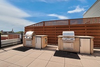 Lamphouse Apartments - Rooftop Deck- Grilling Station