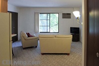 Diplomat Apartments: On Lake Monona - Efficiency