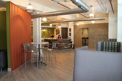 Yahara Terrace - Resort Style Amenities. Lobby