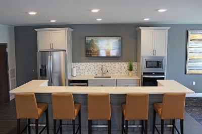 1 Glenn Place - High End Clubroom with Fireplace and Kitchen Area