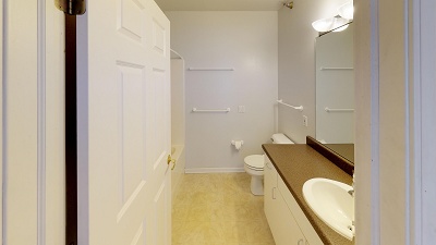 2 Bedroom - Apt 107