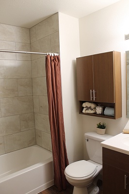 2 Bedroom Second Floor Remodeled Bathroom
