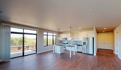 2 Bedroom - Apt 520