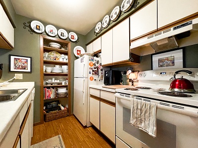2 Bedroom / 2 Bath
