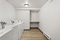 Ridgeview Heights - Laundry Room
