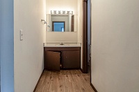 Monterey Apartments - 2505-05 Bathroom