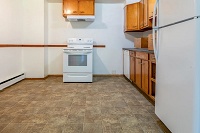 Trailsway Apartments - 1401-04 Kitchen