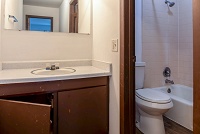 Monterey Apartments - 2505-05 Bathroom