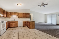 Hunters Ridge Apartments - 1 Bedroom + Den